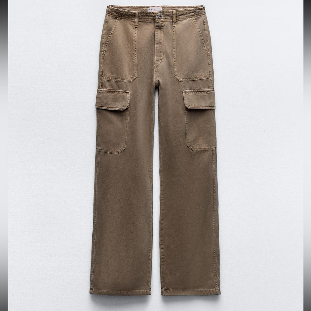 ZARA STRAIGHT LEG CARGO PANTS WITH A HIGH WAIST REF. 5520/165
